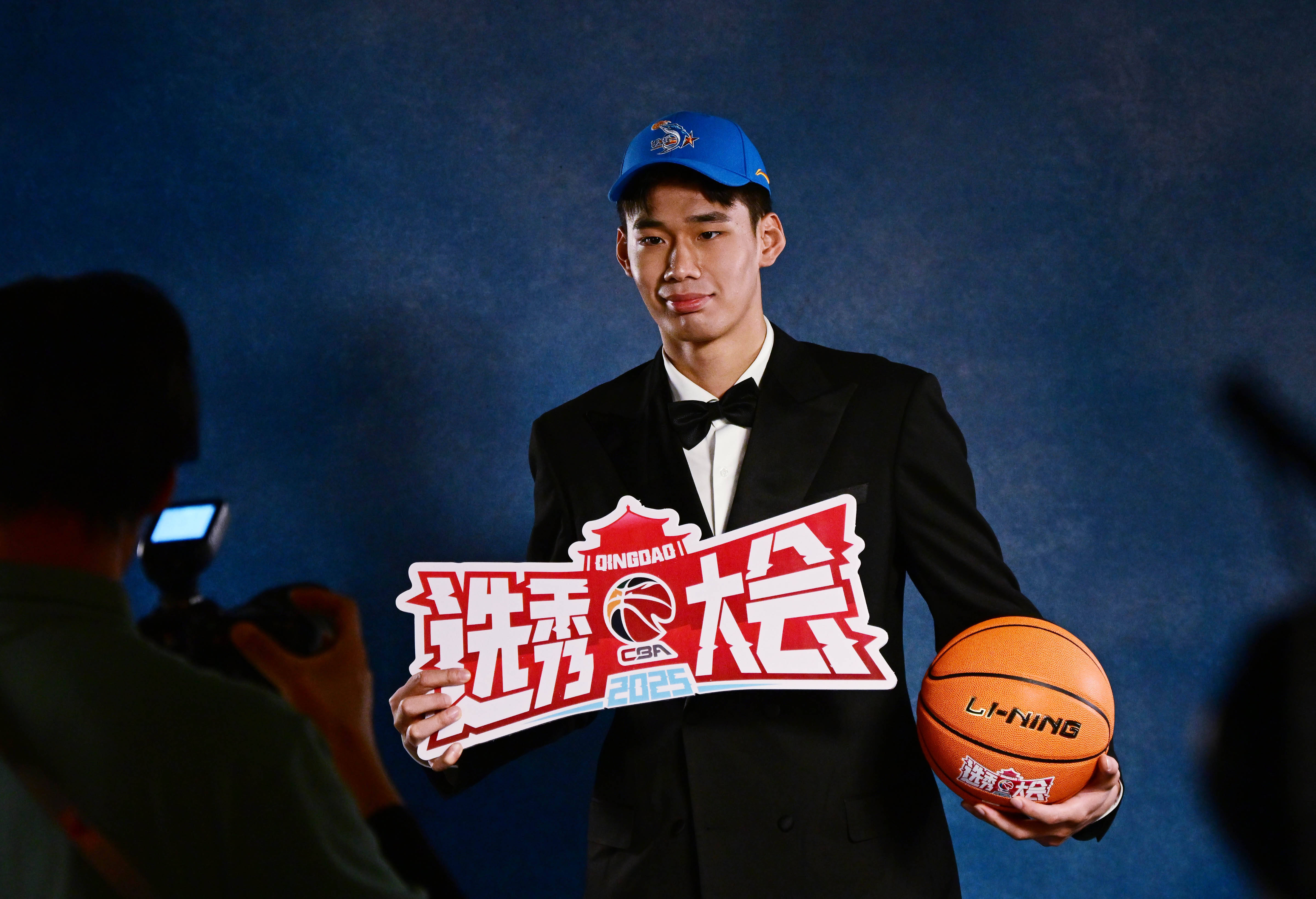 （体育）篮球——2025年CBA选秀大会在青岛举行